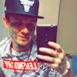 Meet your Posher, Derek